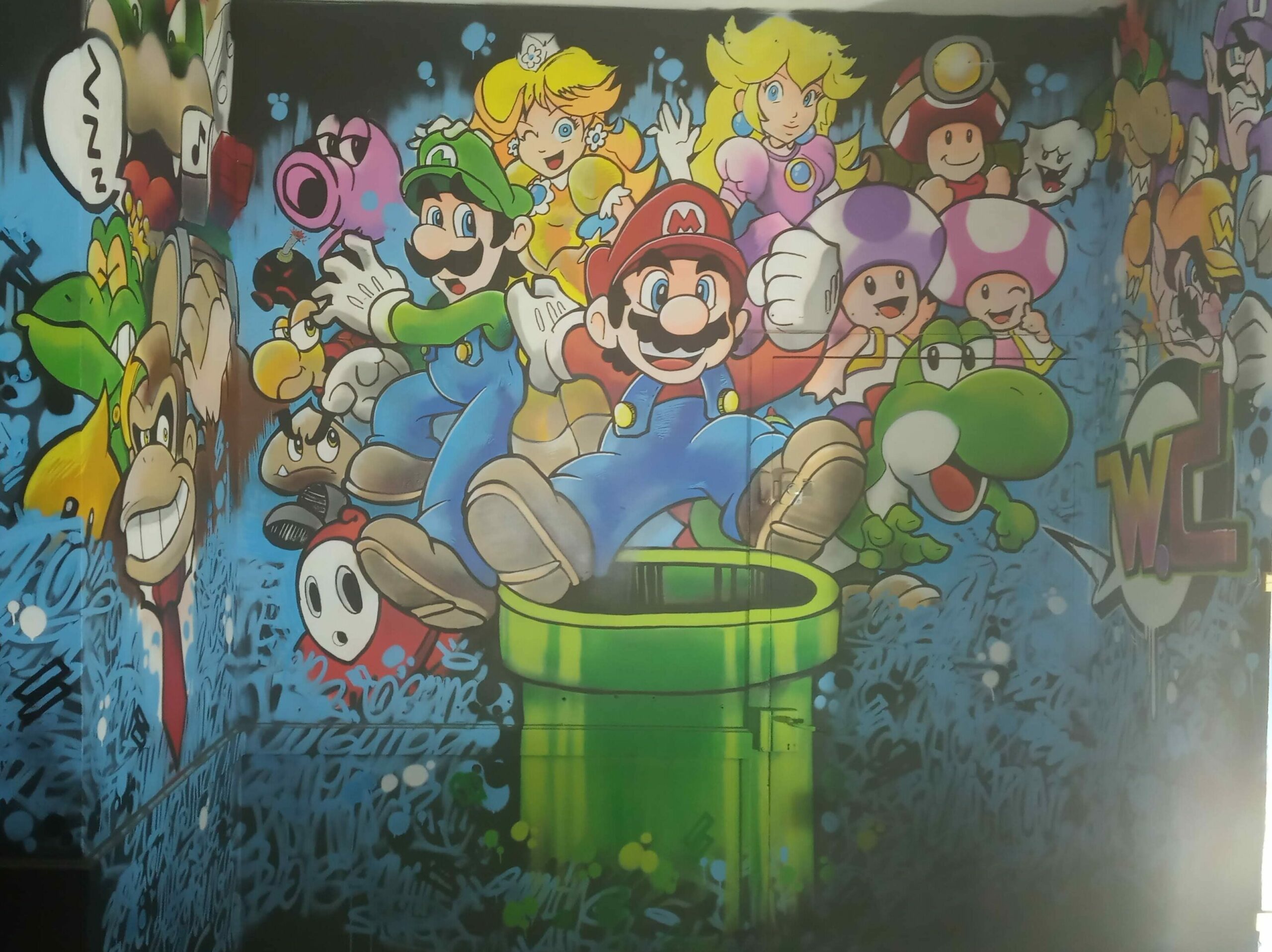 Fresque murale graffiti mario bros